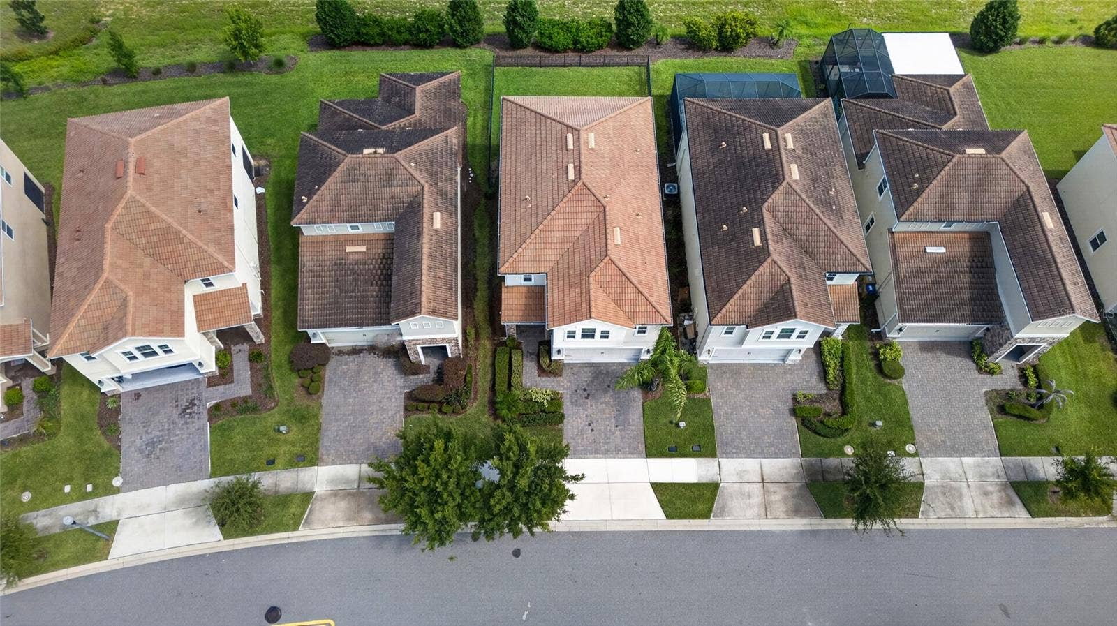 8813 BETH PAGE LANE, Davenport, FL 33896 Fully fenced lot, no rear neighbors with golf course views.