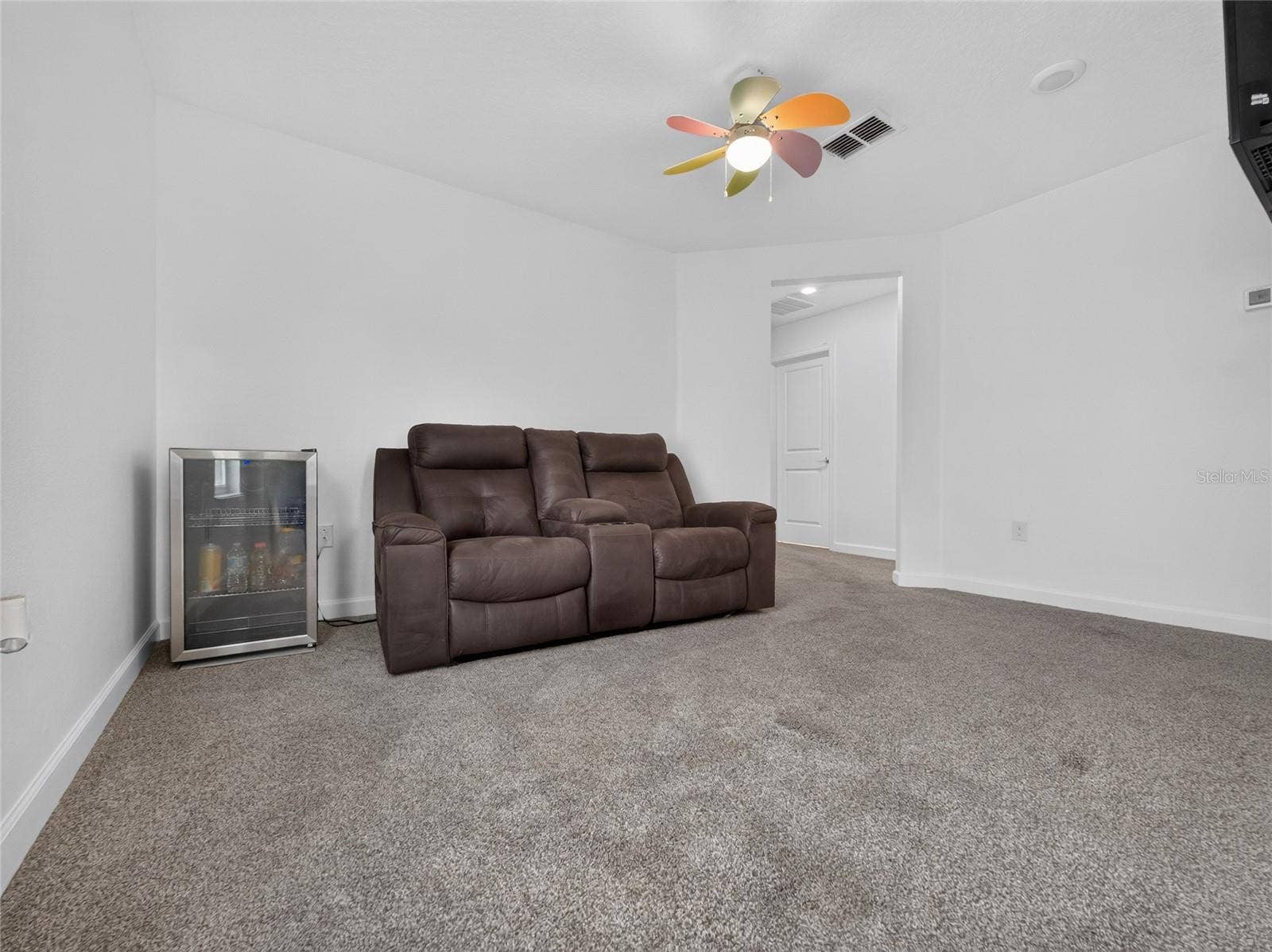 8813 BETH PAGE LANE, Davenport, FL 33896 8813 BETH PAGE LANE, Davenport, FL 33896