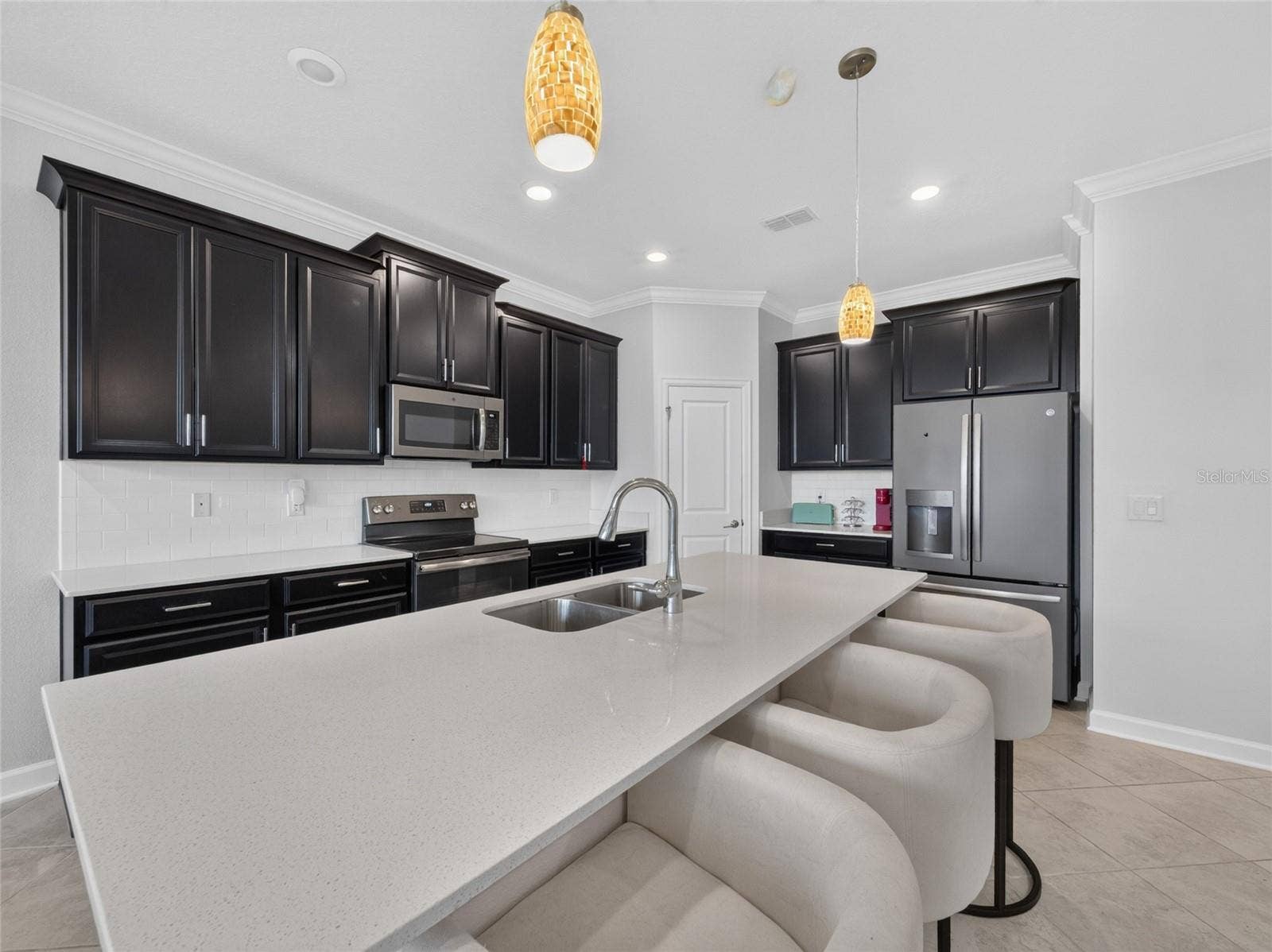 8813 BETH PAGE LANE, Davenport, FL 33896 8813 BETH PAGE LANE, Davenport, FL 33896