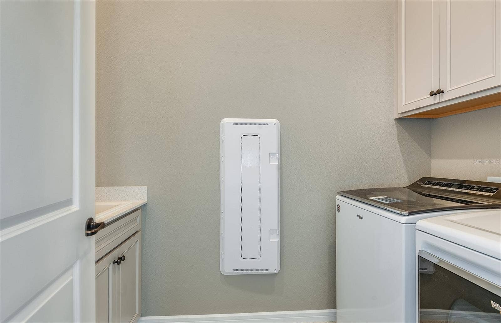 6323 DEW DROP LOOP, St Cloud, FL 34771 Model Home Design Only. Pictures and furnishings are for illustrative purposes only. Elevations, colors and options may vary. Furniture is for model home staging only.