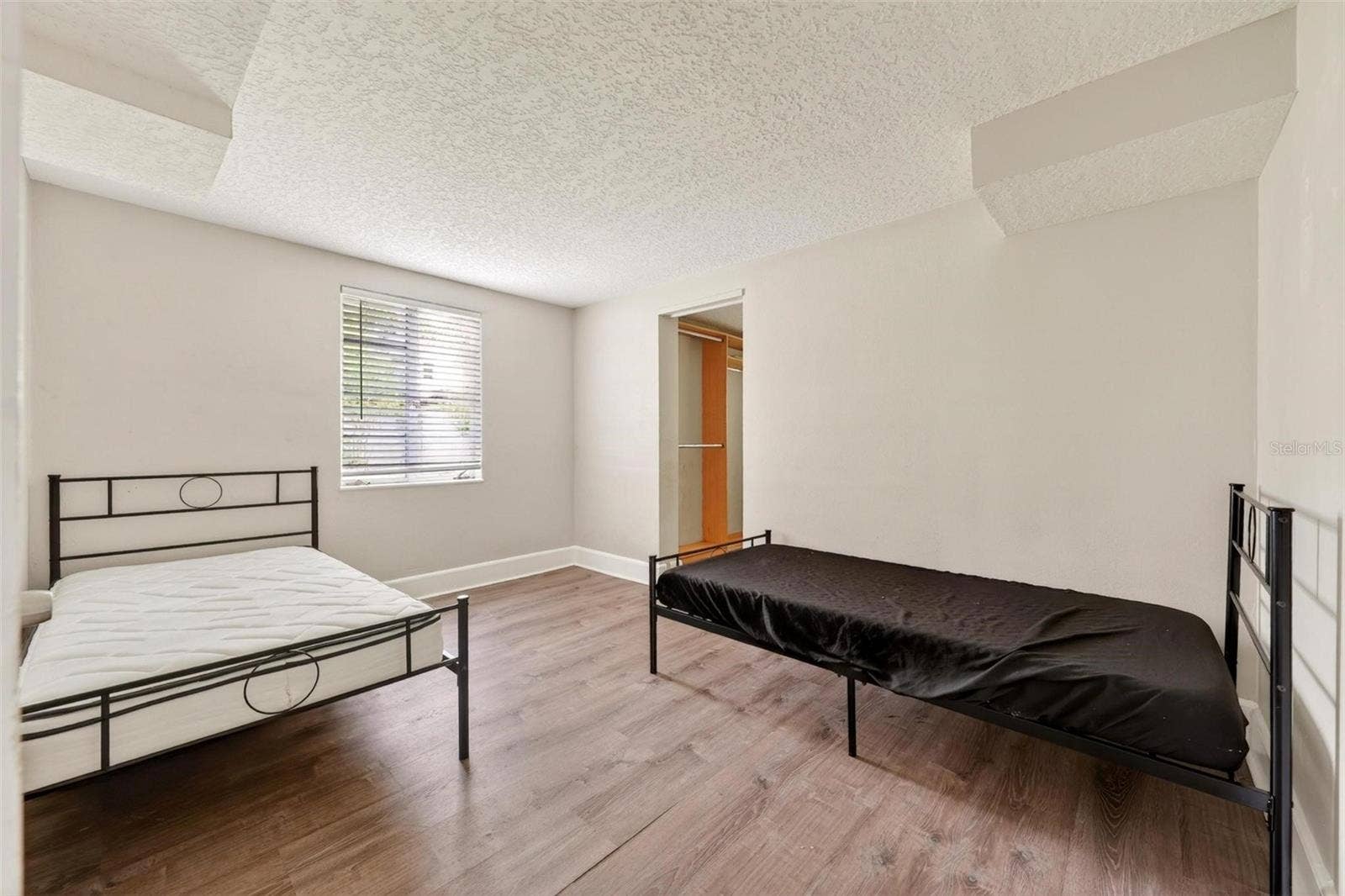 1st floor-Second Bedroom