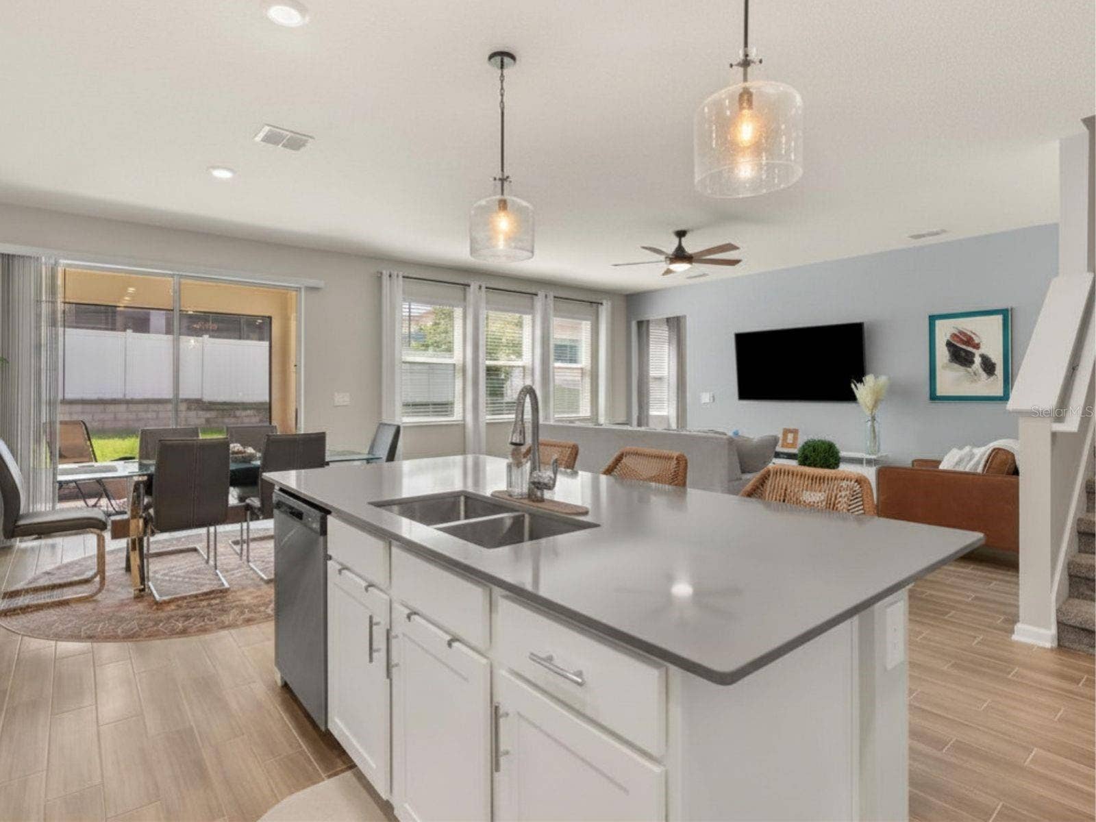 1919 PERCH HAMMOCK LOOP, Groveland, FL 34736 SPACIOUS ISLAND