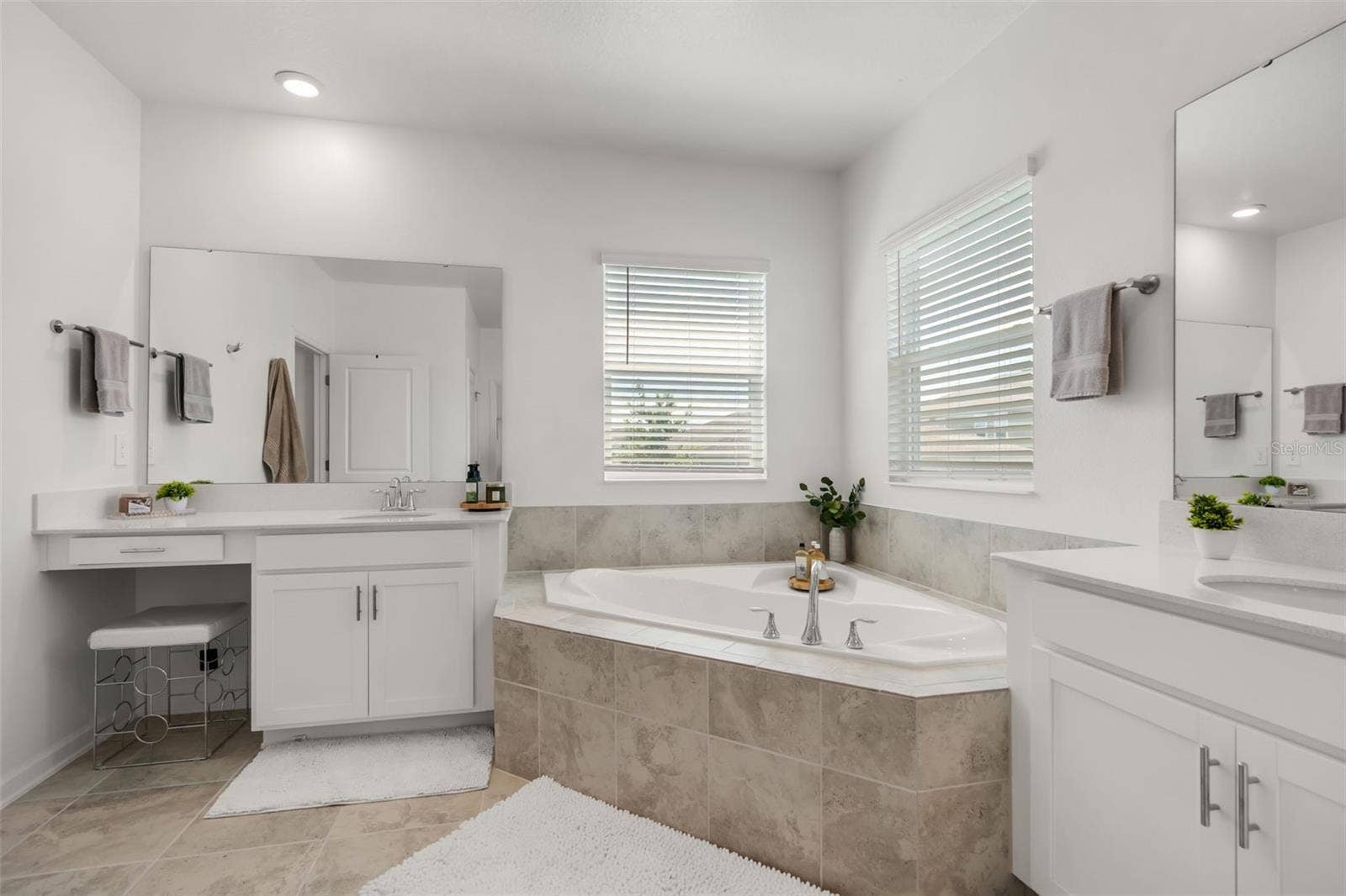 1919 PERCH HAMMOCK LOOP, Groveland, FL 34736 1919 PERCH HAMMOCK LOOP, Groveland, FL 34736