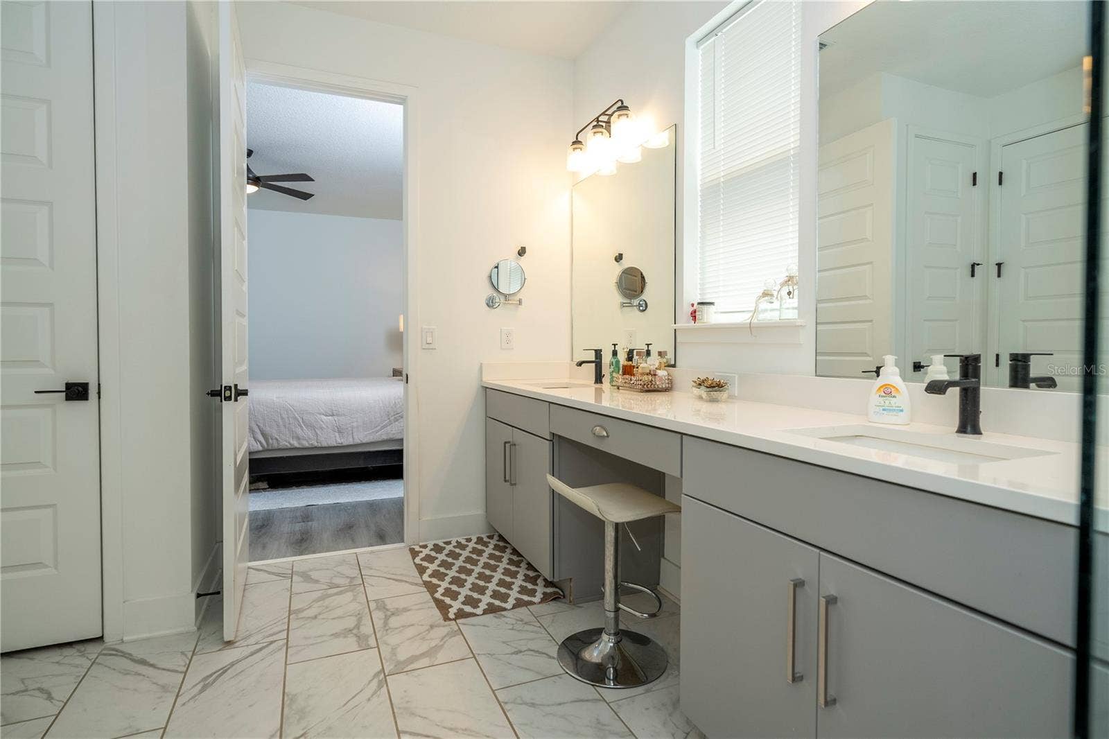 Master Suite 1st floor