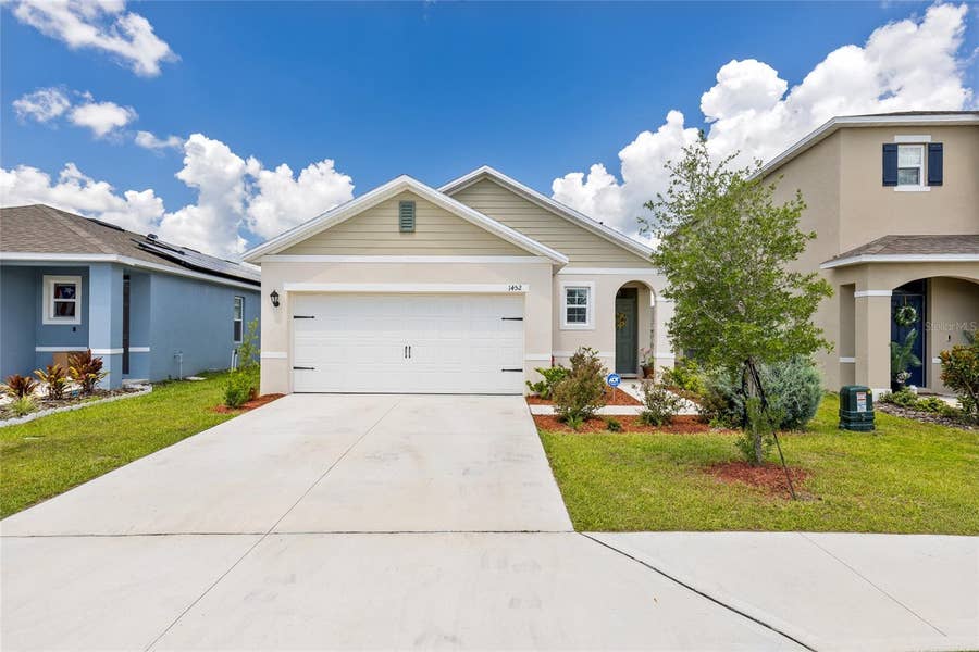 Property photo for 1452 CUMBERLAND AVENUE, Davenport, FL