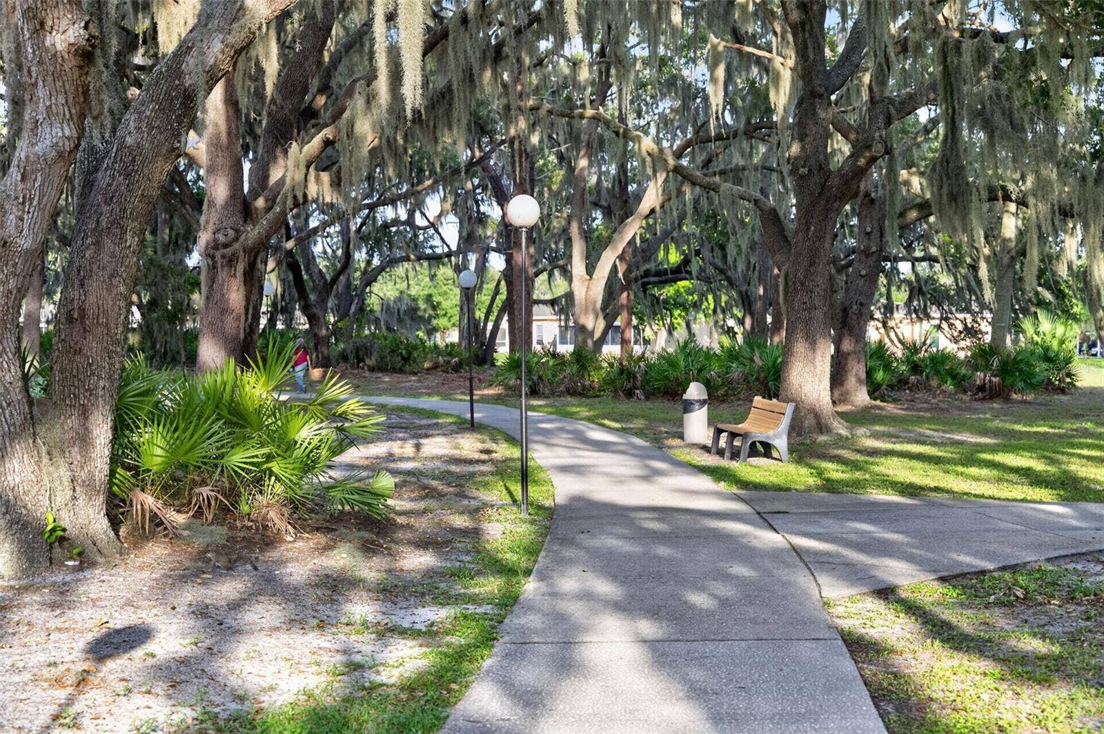 3111 CLUB CIRCLE, Lake Wales, FL 33854 3111 CLUB CIRCLE, Lake Wales, FL 33854