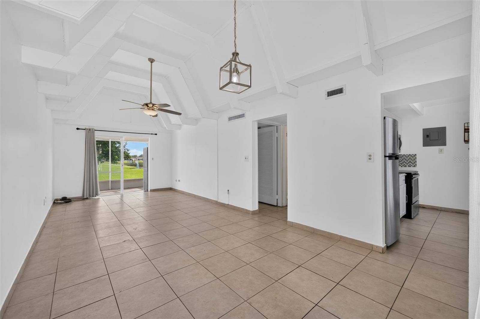 3111 CLUB CIRCLE, Lake Wales, FL 33854 3111 CLUB CIRCLE, Lake Wales, FL 33854