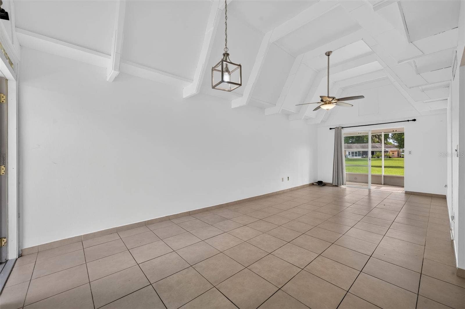3111 CLUB CIRCLE, Lake Wales, FL 33854 3111 CLUB CIRCLE, Lake Wales, FL 33854