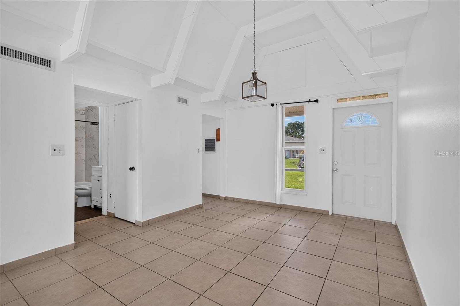 3111 CLUB CIRCLE, Lake Wales, FL 33854 3111 CLUB CIRCLE, Lake Wales, FL 33854