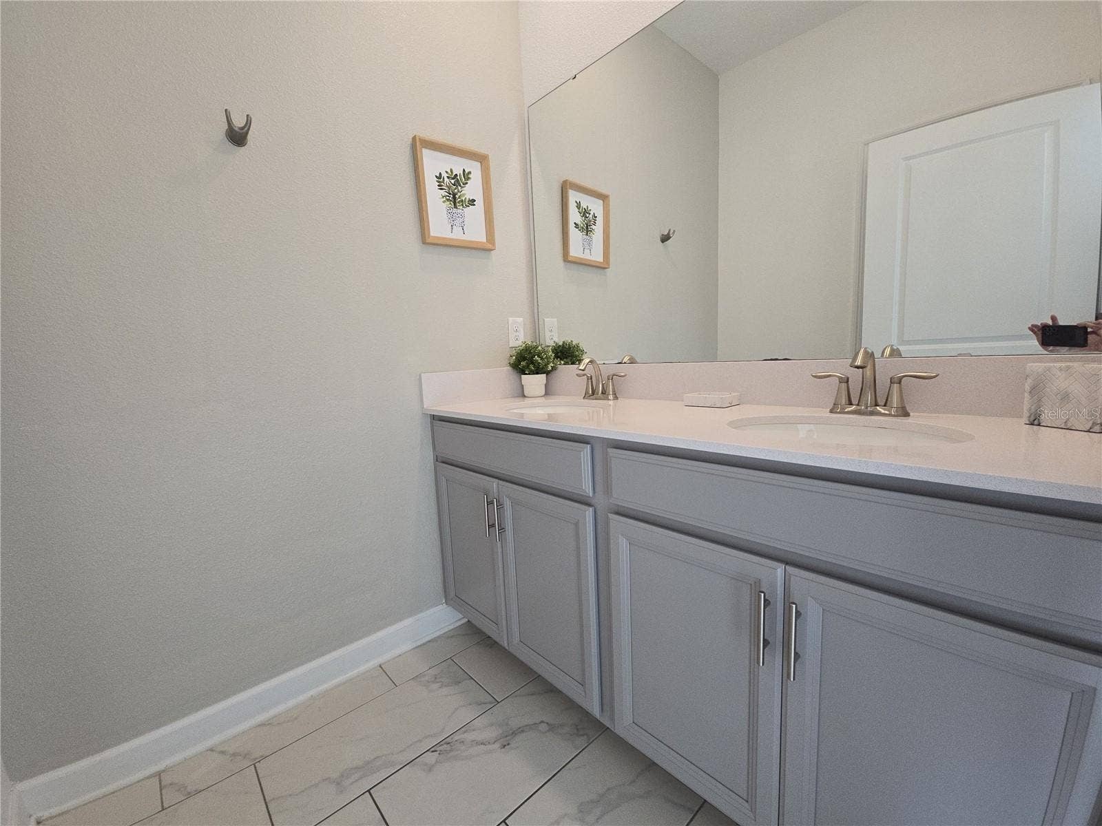 1036 LEADER STREET, Davenport, FL 33896 Bathroom1