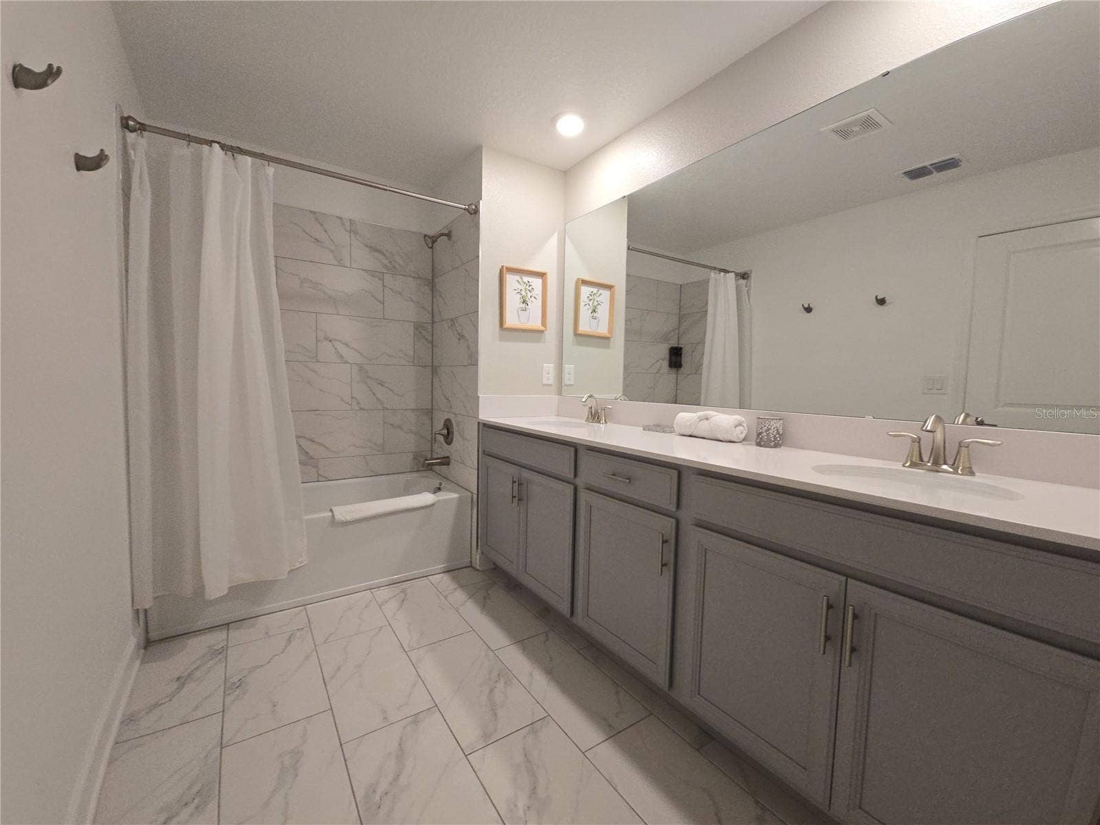 1036 LEADER STREET, Davenport, FL 33896 Master Bathroom 1