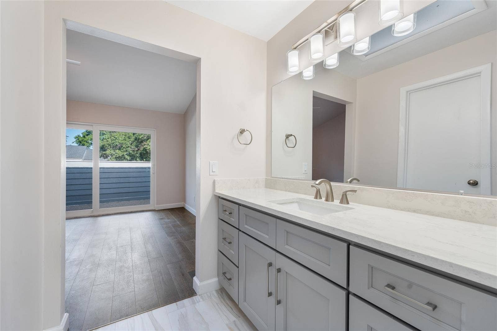 8137 CITRUS CHASE DRIVE, Orlando, FL 32836 8137 CITRUS CHASE DRIVE, Orlando, FL 32836