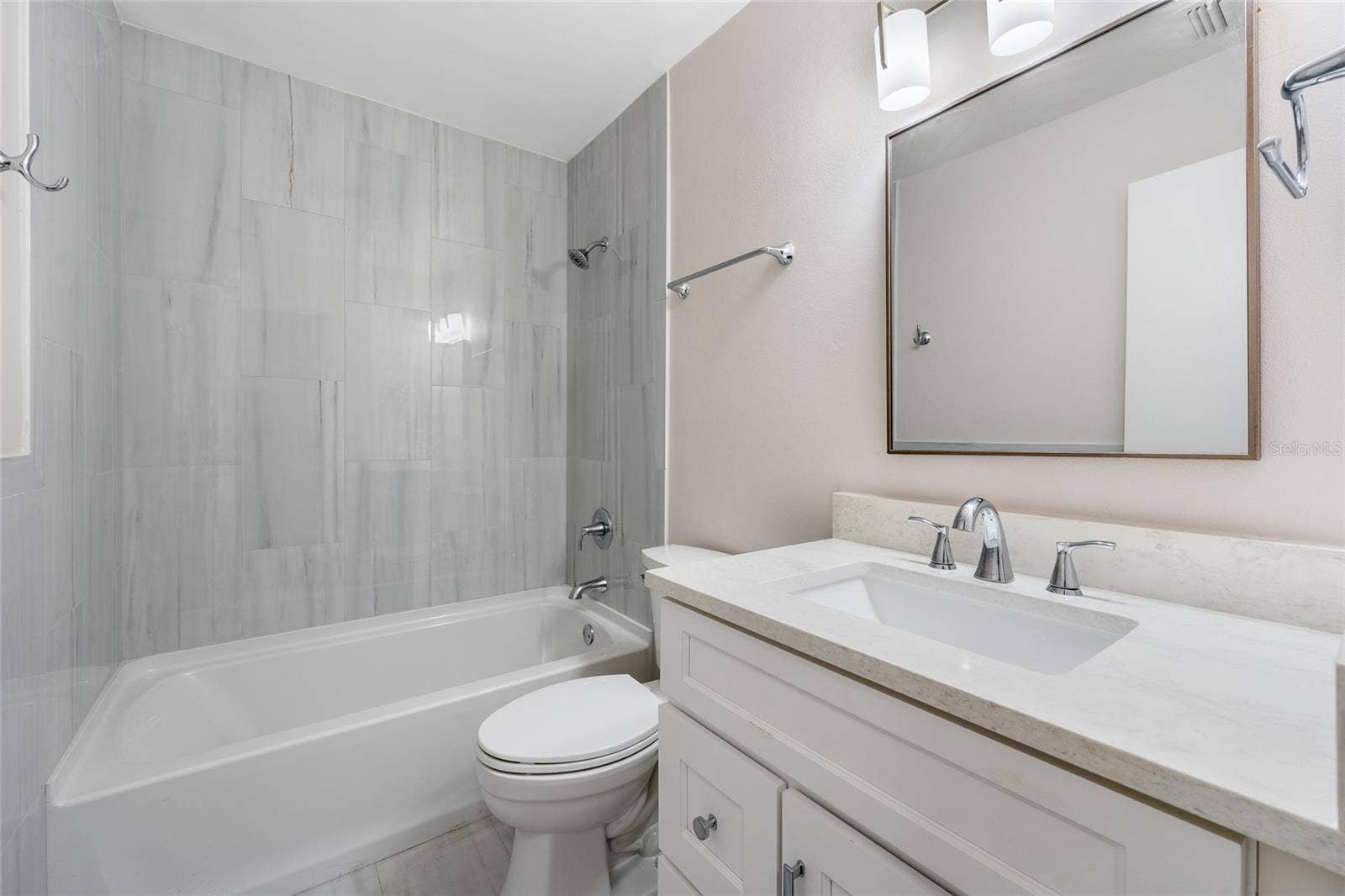 8137 CITRUS CHASE DRIVE, Orlando, FL 32836 8137 CITRUS CHASE DRIVE, Orlando, FL 32836