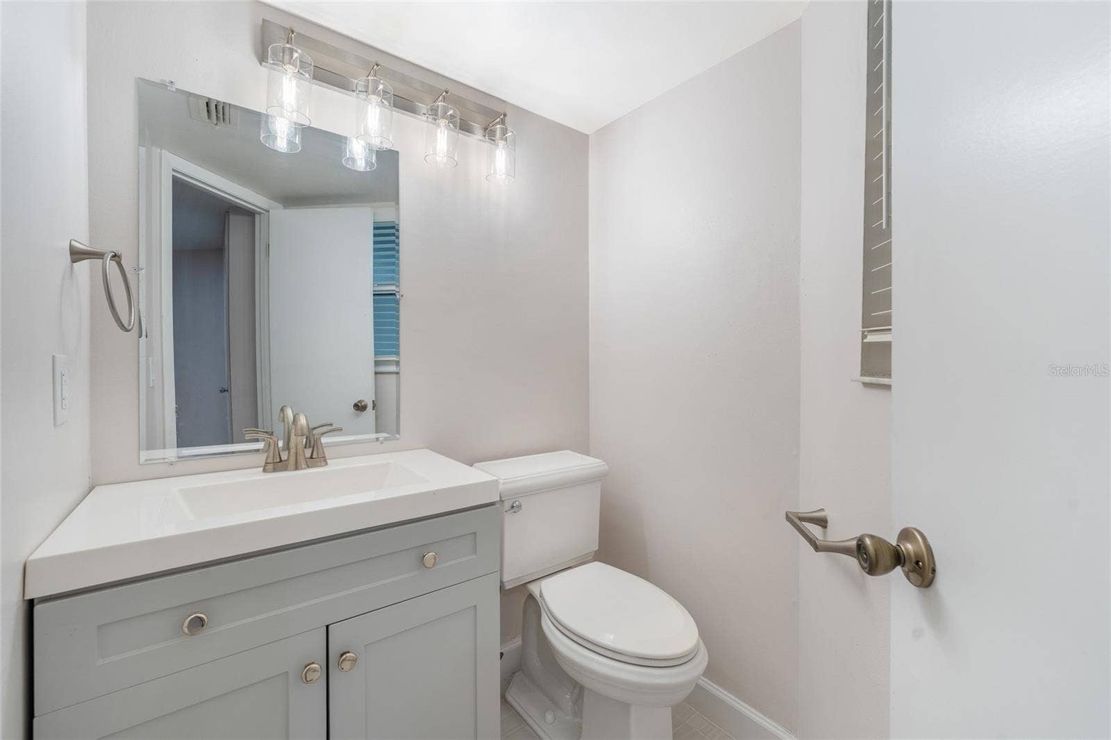 8137 CITRUS CHASE DRIVE, Orlando, FL 32836 8137 CITRUS CHASE DRIVE, Orlando, FL 32836