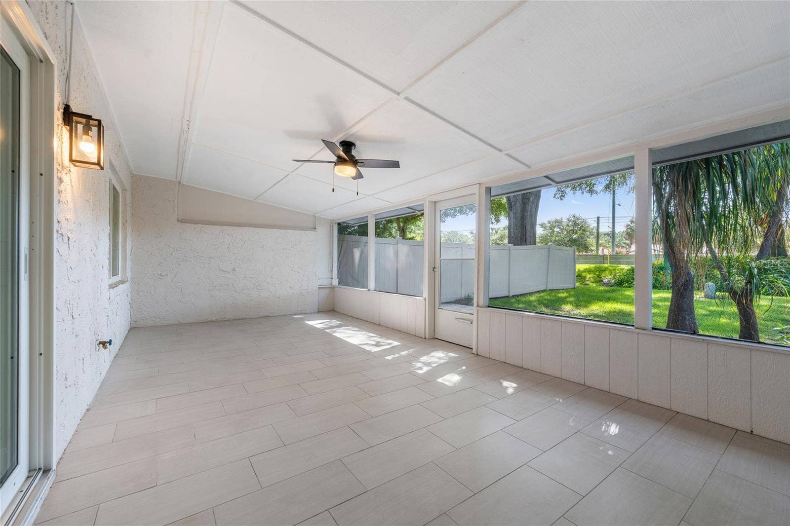 8137 CITRUS CHASE DRIVE, Orlando, FL 32836 8137 CITRUS CHASE DRIVE, Orlando, FL 32836