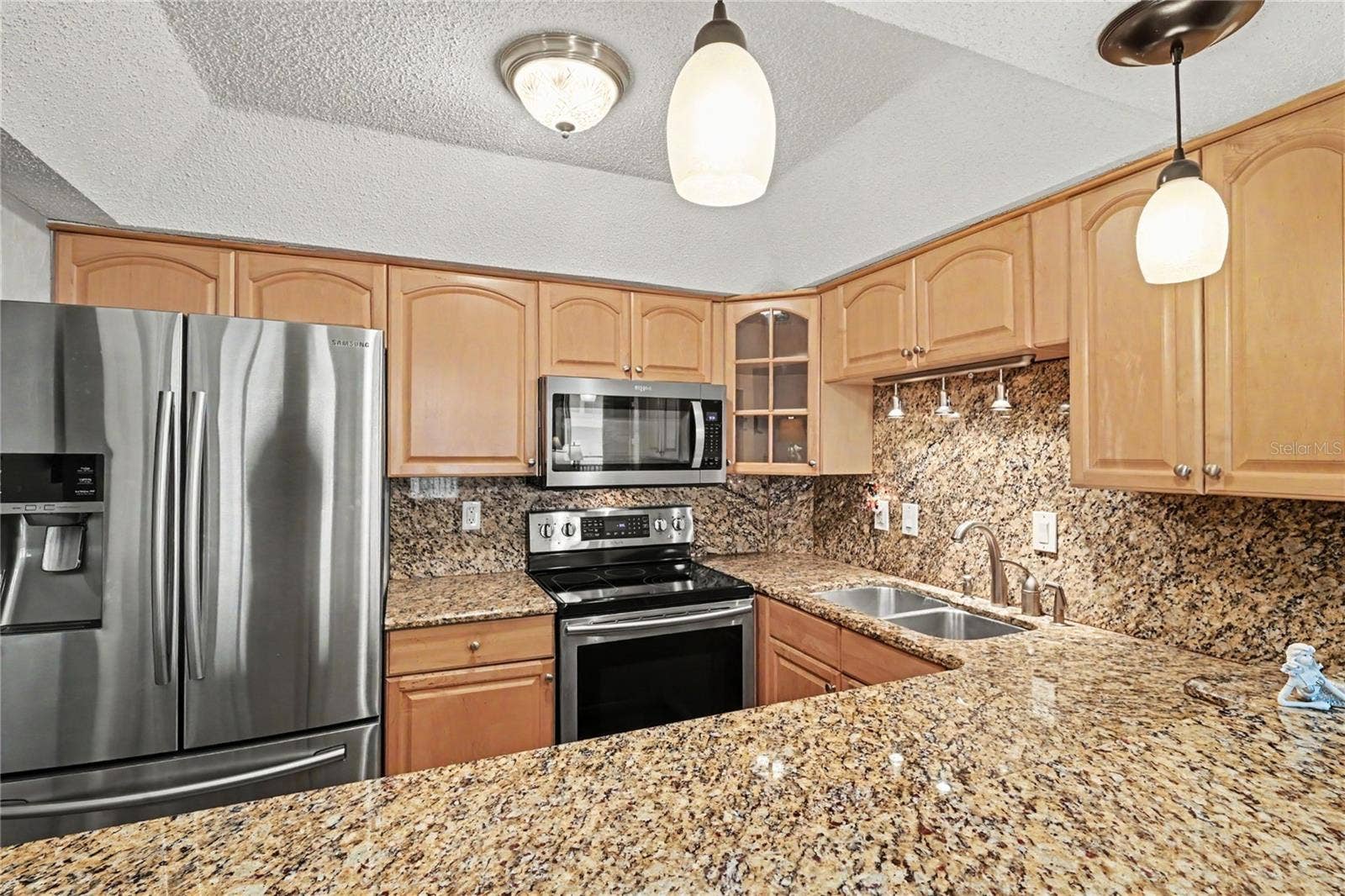 Granite counters and stainless steel appliances
