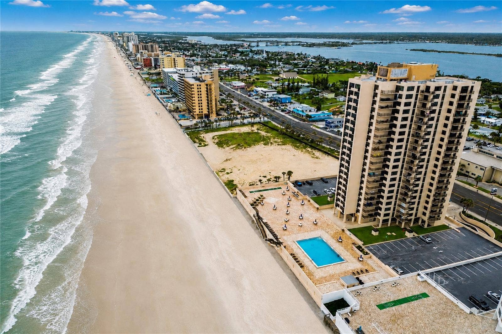 3051 S ATLANTIC AVENUE, #V060, Daytona Beach Shores, FL 32118
