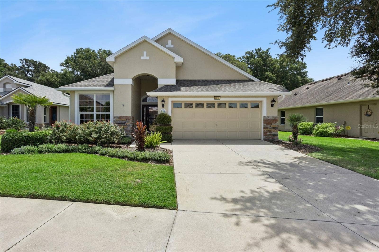 8270 BRIDGEPORT BAY CIRCLE, Mount Dora, FL 32757 8270 BRIDGEPORT BAY CIRCLE, Mount Dora, FL 32757