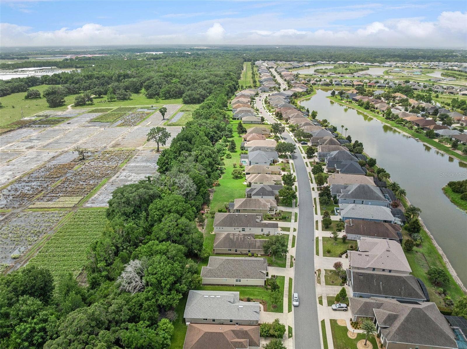 8270 BRIDGEPORT BAY CIRCLE, Mount Dora, FL 32757 8270 BRIDGEPORT BAY CIRCLE, Mount Dora, FL 32757