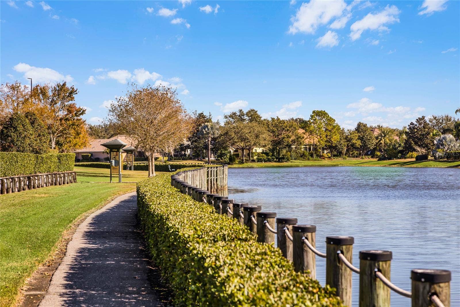 8270 BRIDGEPORT BAY CIRCLE, Mount Dora, FL 32757 8270 BRIDGEPORT BAY CIRCLE, Mount Dora, FL 32757