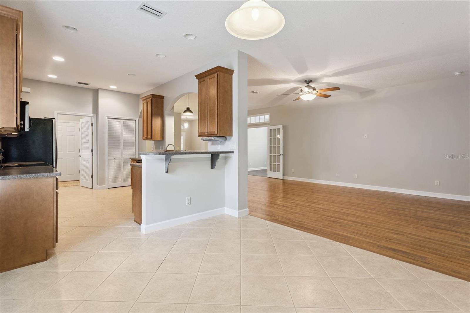 8270 BRIDGEPORT BAY CIRCLE, Mount Dora, FL 32757 8270 BRIDGEPORT BAY CIRCLE, Mount Dora, FL 32757