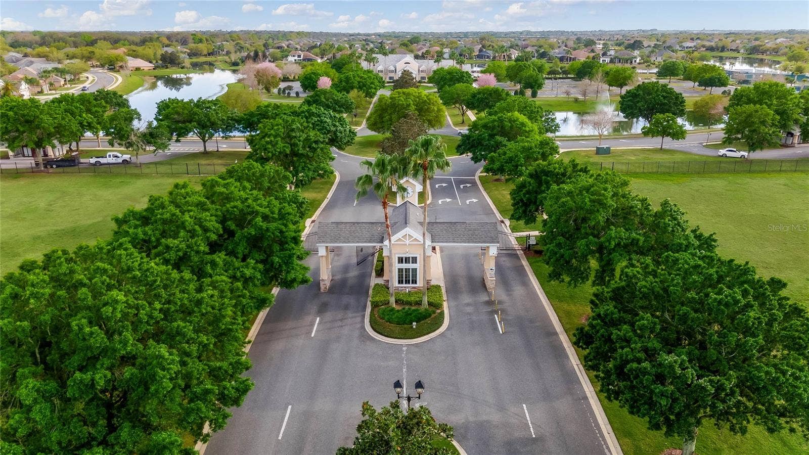 8270 BRIDGEPORT BAY CIRCLE, Mount Dora, FL 32757 8270 BRIDGEPORT BAY CIRCLE, Mount Dora, FL 32757