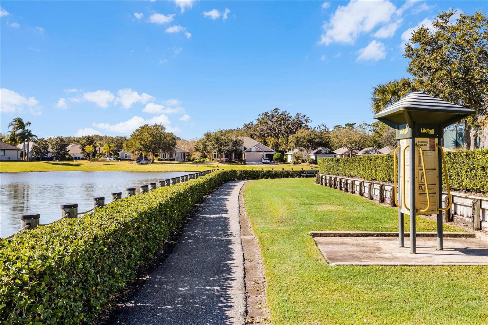 8270 BRIDGEPORT BAY CIRCLE, Mount Dora, FL 32757 8270 BRIDGEPORT BAY CIRCLE, Mount Dora, FL 32757