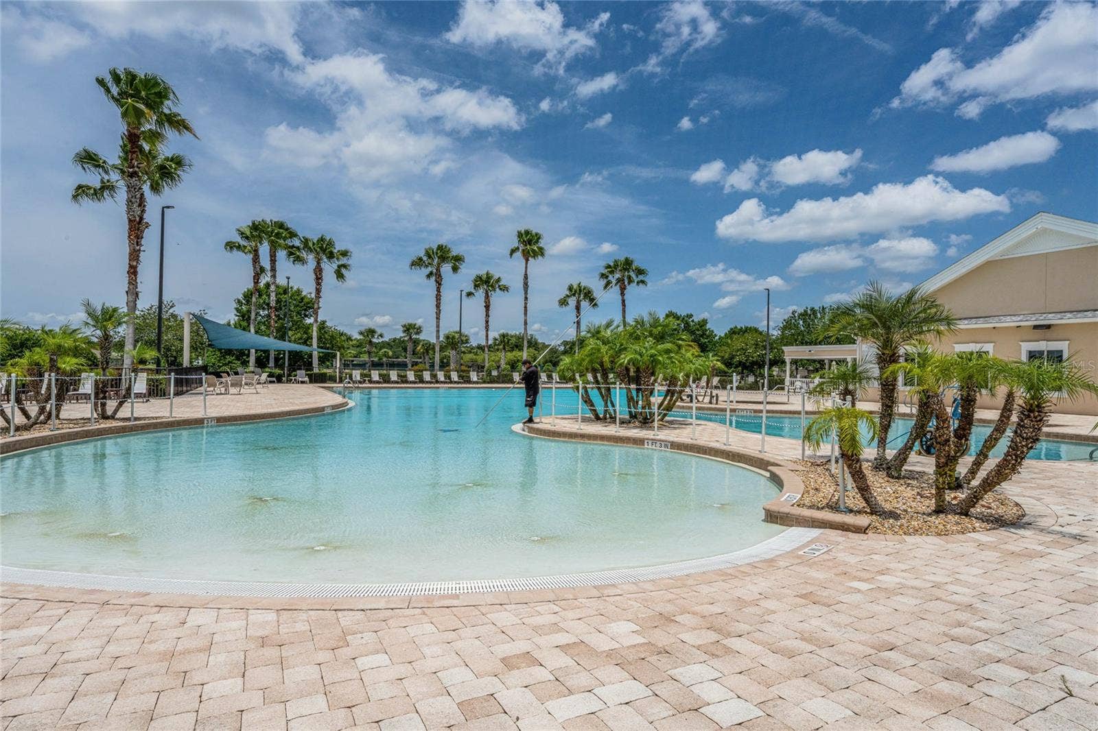 8270 BRIDGEPORT BAY CIRCLE, Mount Dora, FL 32757 8270 BRIDGEPORT BAY CIRCLE, Mount Dora, FL 32757