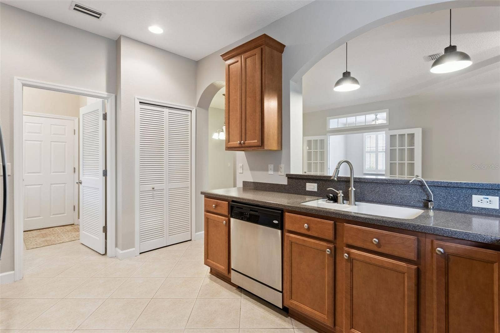 8270 BRIDGEPORT BAY CIRCLE, Mount Dora, FL 32757 8270 BRIDGEPORT BAY CIRCLE, Mount Dora, FL 32757