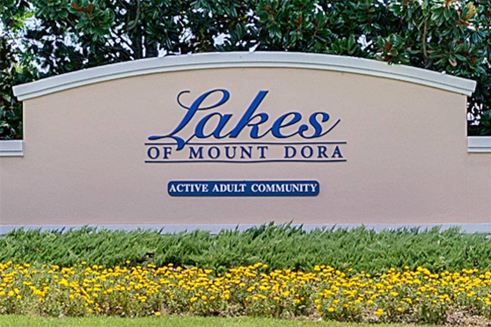 8270 BRIDGEPORT BAY CIRCLE, Mount Dora, FL 32757 8270 BRIDGEPORT BAY CIRCLE, Mount Dora, FL 32757