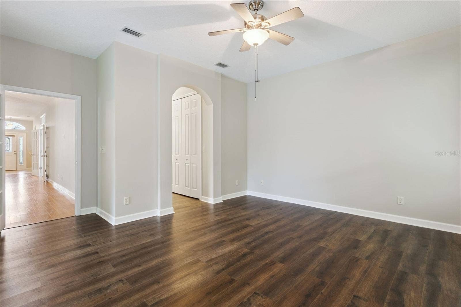 8270 BRIDGEPORT BAY CIRCLE, Mount Dora, FL 32757 8270 BRIDGEPORT BAY CIRCLE, Mount Dora, FL 32757