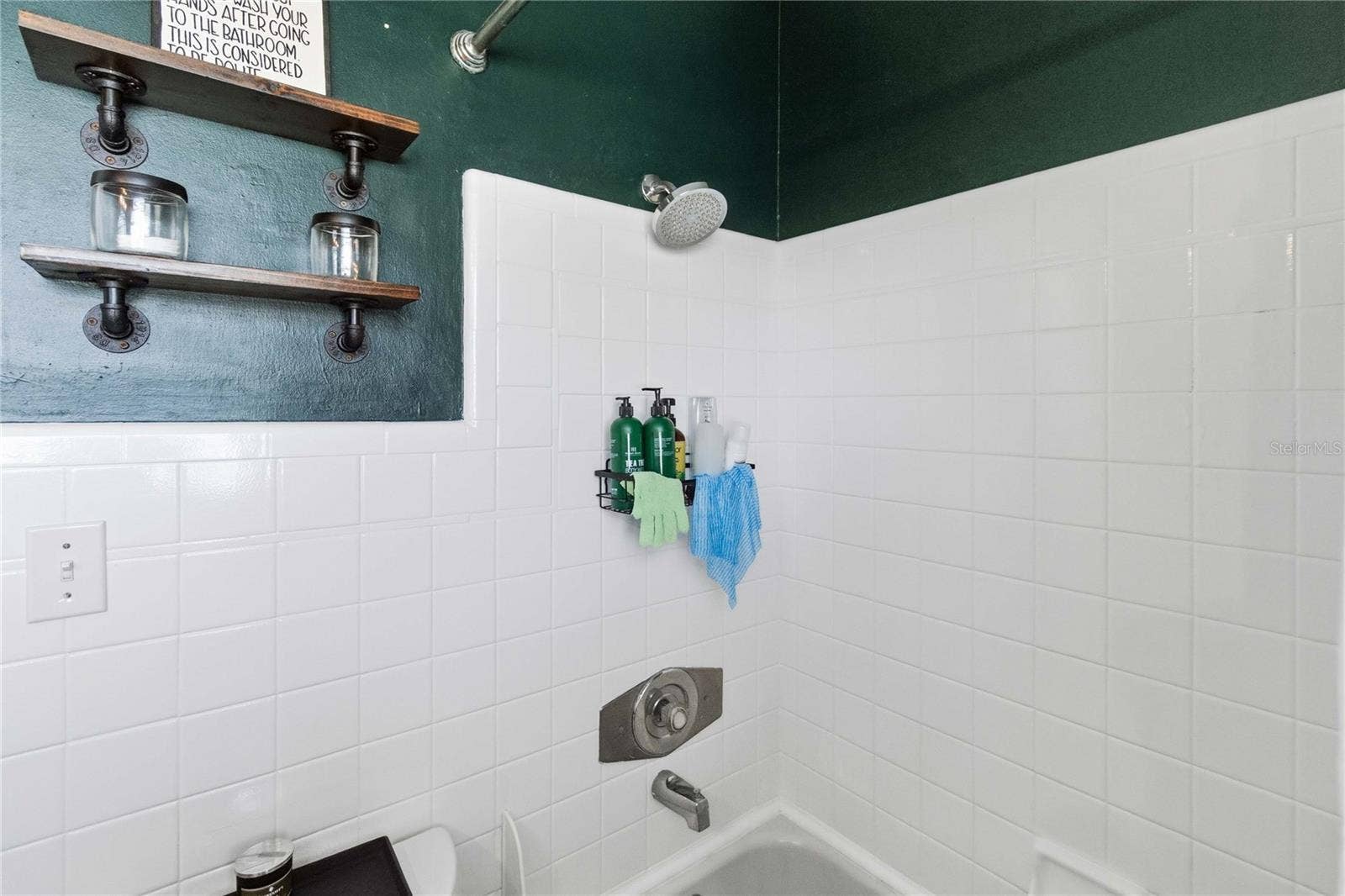 2918 CARL TERRACE, Orlando, FL 32804