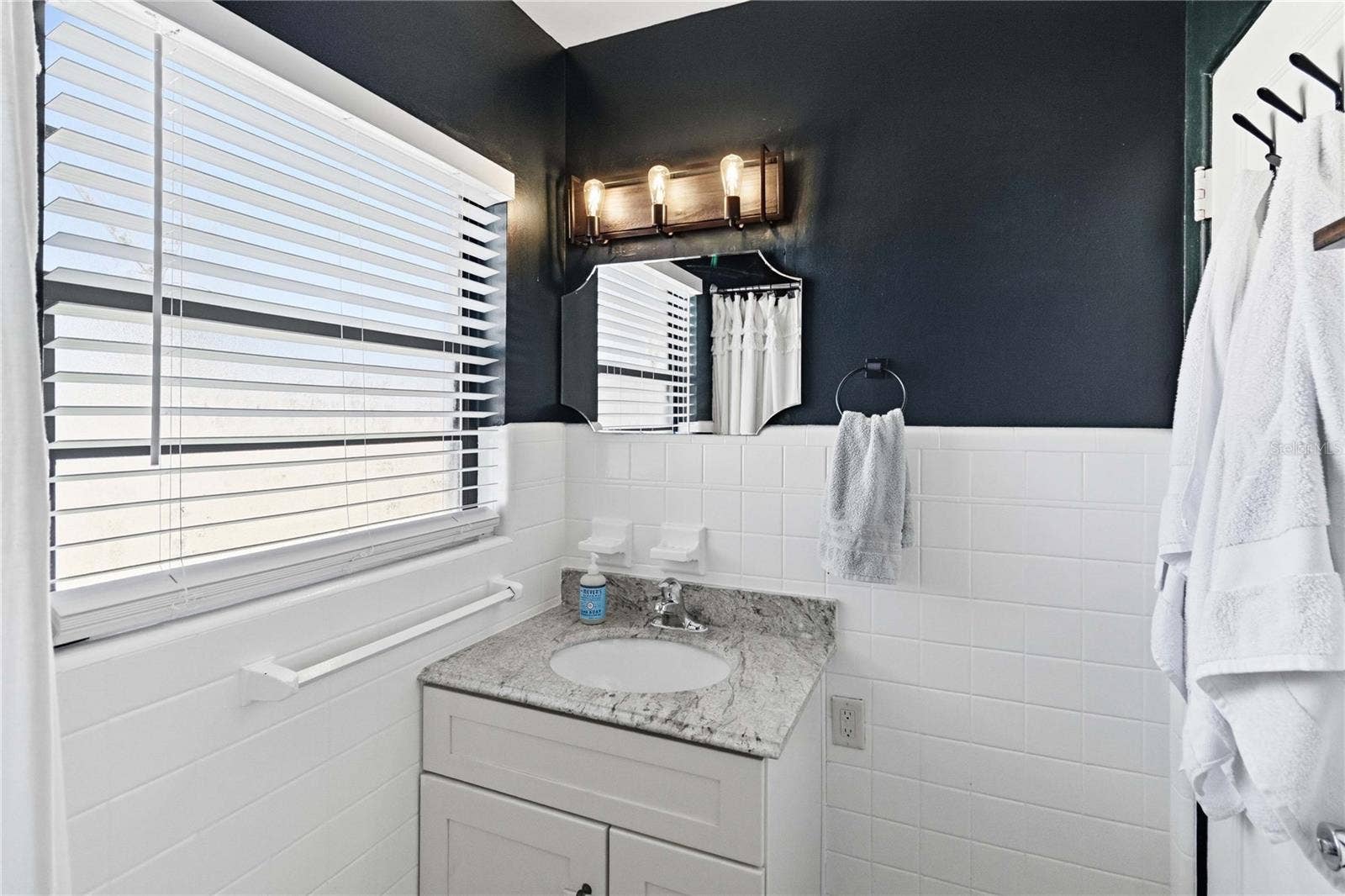 2918 CARL TERRACE, Orlando, FL 32804