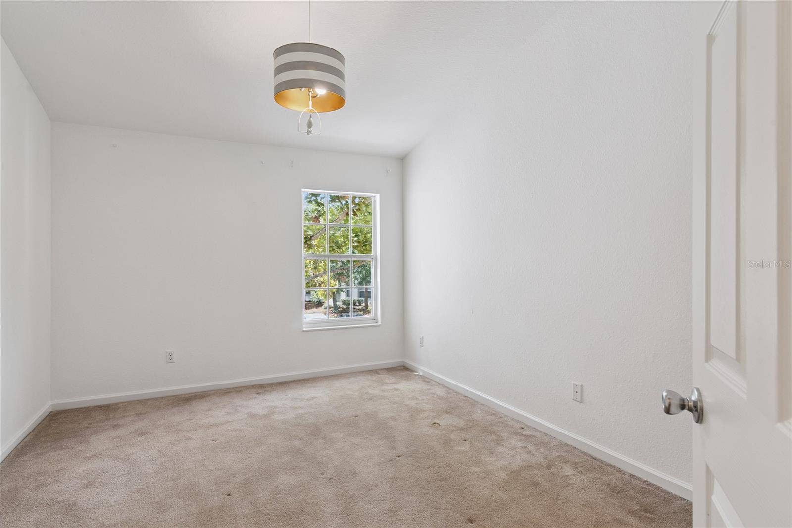 6887 SPERONE STREET, Orlando, FL 32819 6887 SPERONE STREET, Orlando, FL 32819