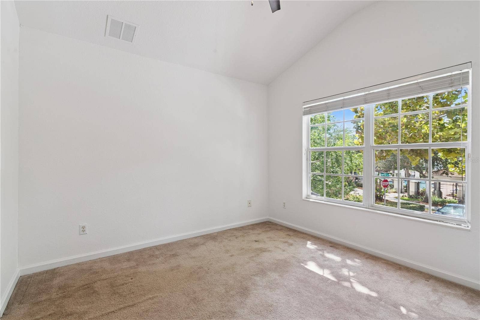 6887 SPERONE STREET, Orlando, FL 32819 6887 SPERONE STREET, Orlando, FL 32819