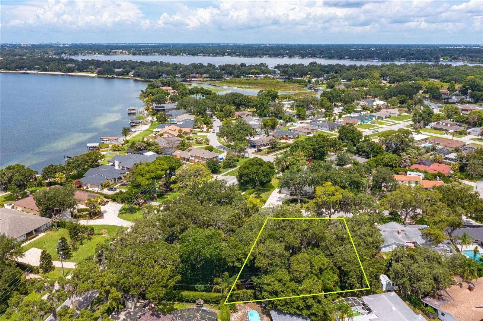 5019 GRAN LAC AVENUE, Orlando, FL 32812 5019 Gran Lac Ave from back yard