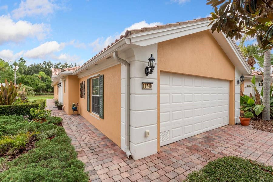Property photo for 11740 ASTILBE DRIVE, Orlando, FL