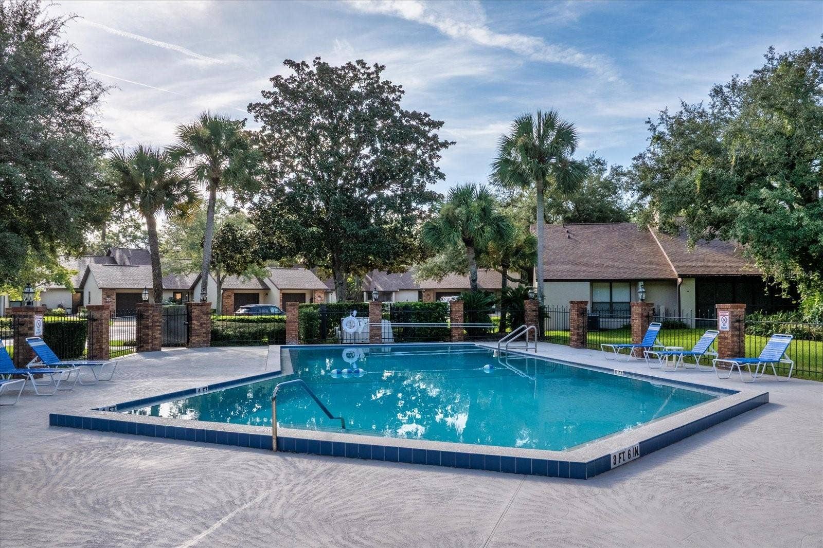 179 GOLF CLUB DRIVE, Longwood, FL 32779 Community Pool