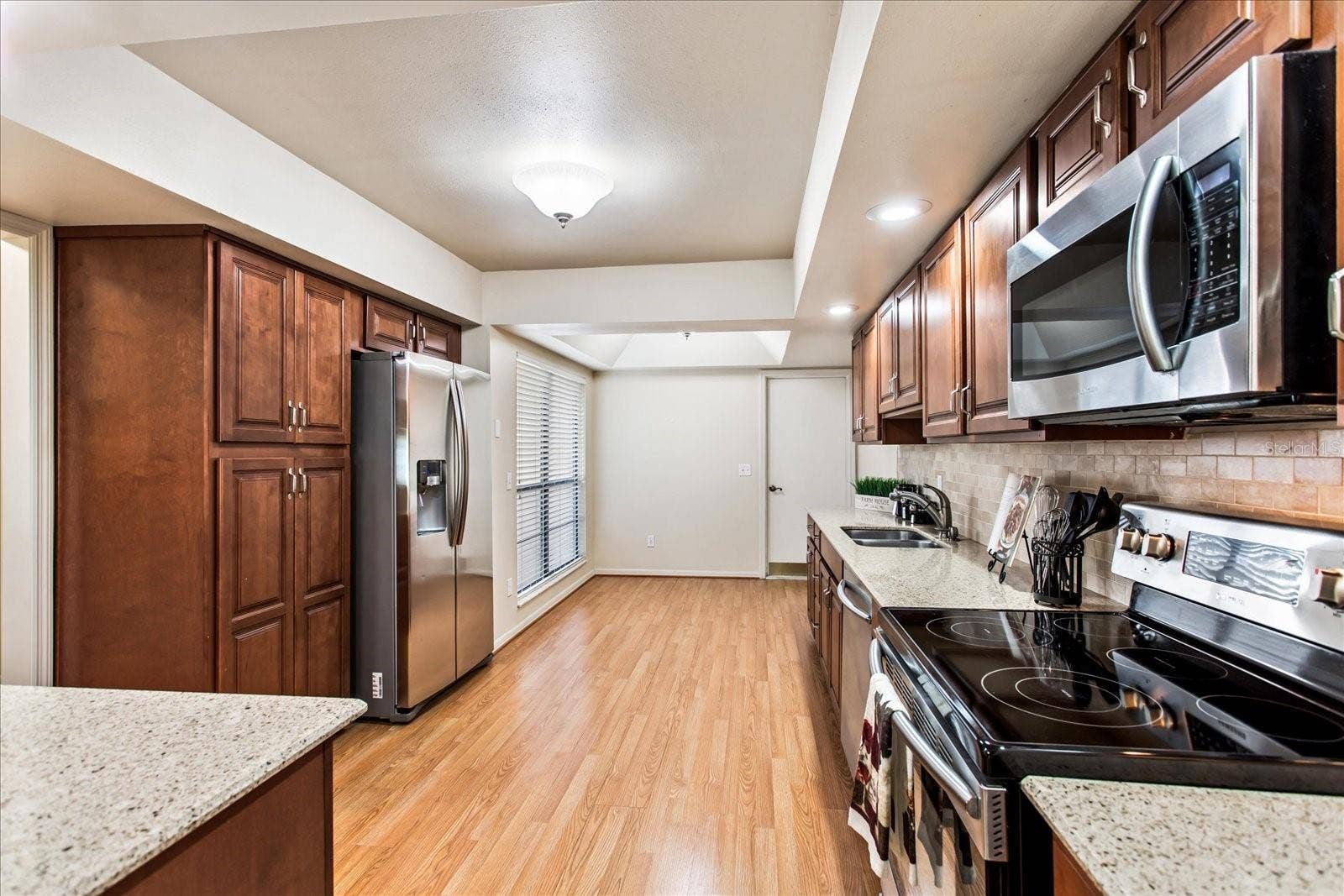 179 GOLF CLUB DRIVE, Longwood, FL 32779 View to dinette area