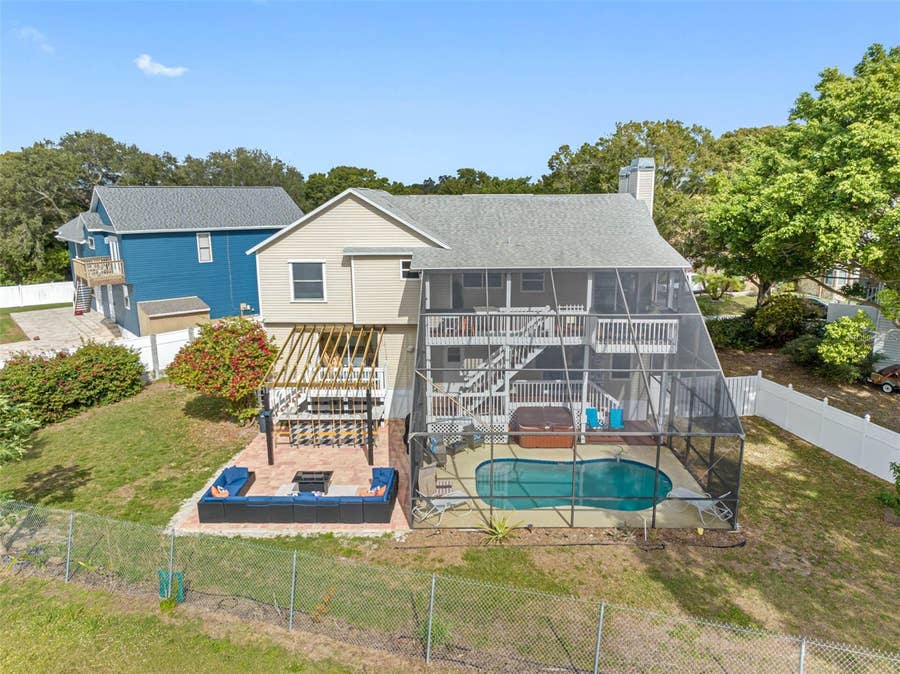 Property photo for 12692 PINEWAY DRIVE, Largo, FL