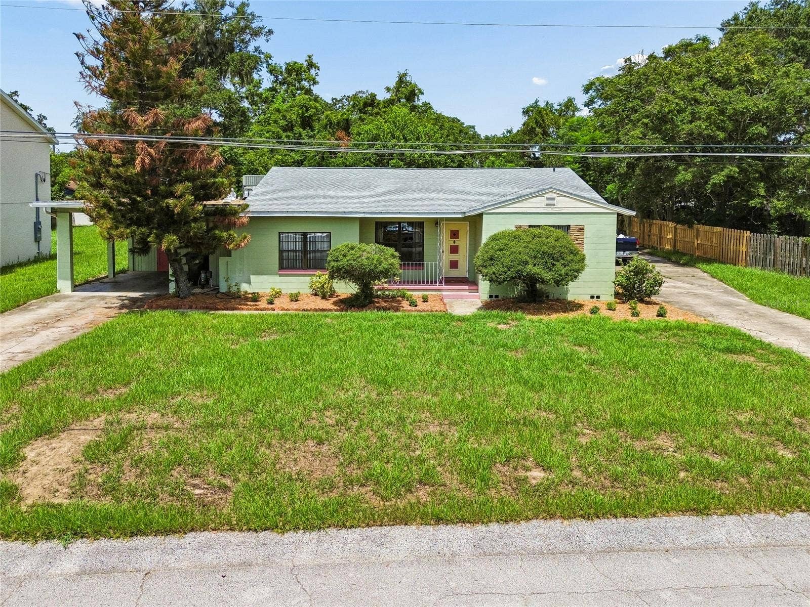 3742 MARTIN STREET, Orlando, FL 32806 3742 MARTIN STREET, Orlando, FL 32806