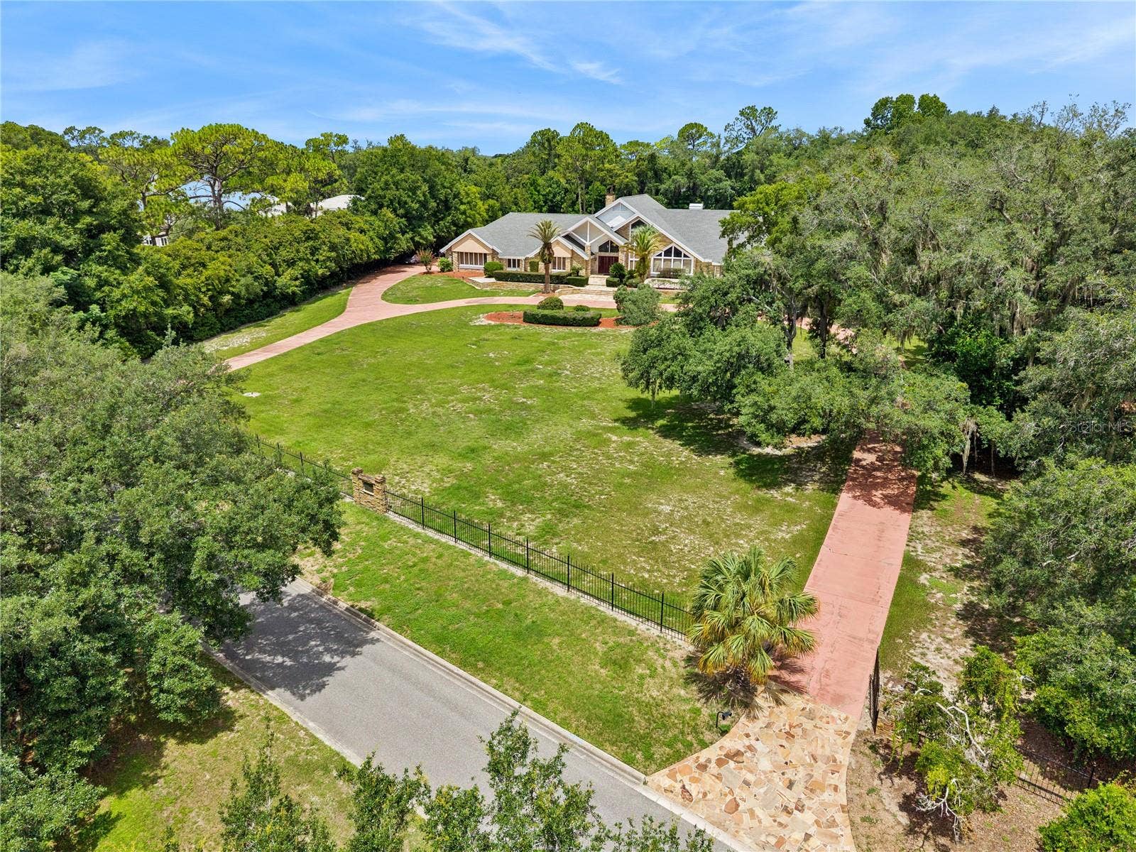 1041 SWEETWATER CLUB BOULEVARD, Longwood, FL 32779 Circular Drive, Dual Gated Entry