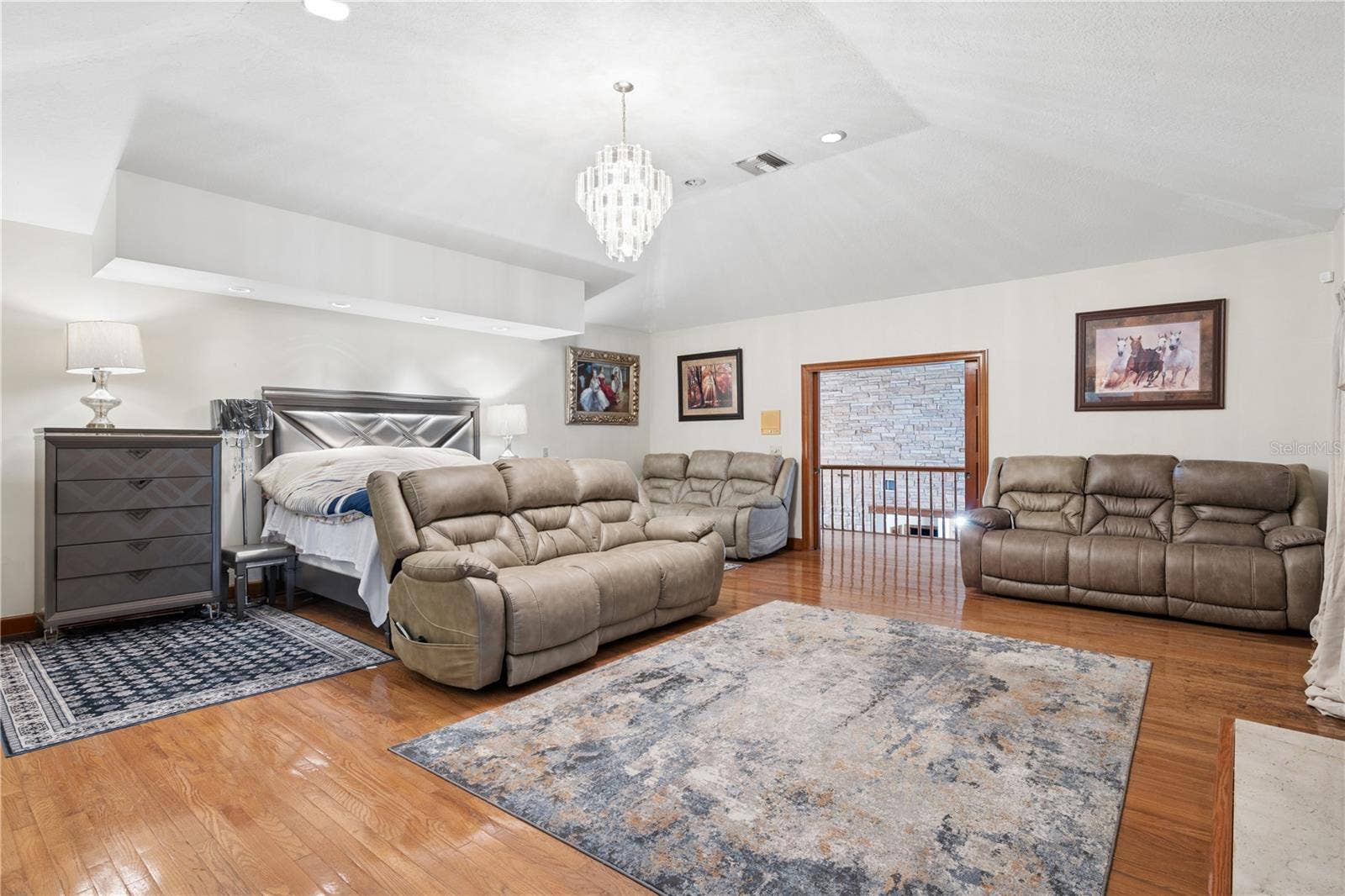 1041 SWEETWATER CLUB BOULEVARD, Longwood, FL 32779 Upstairs Primary bedroom