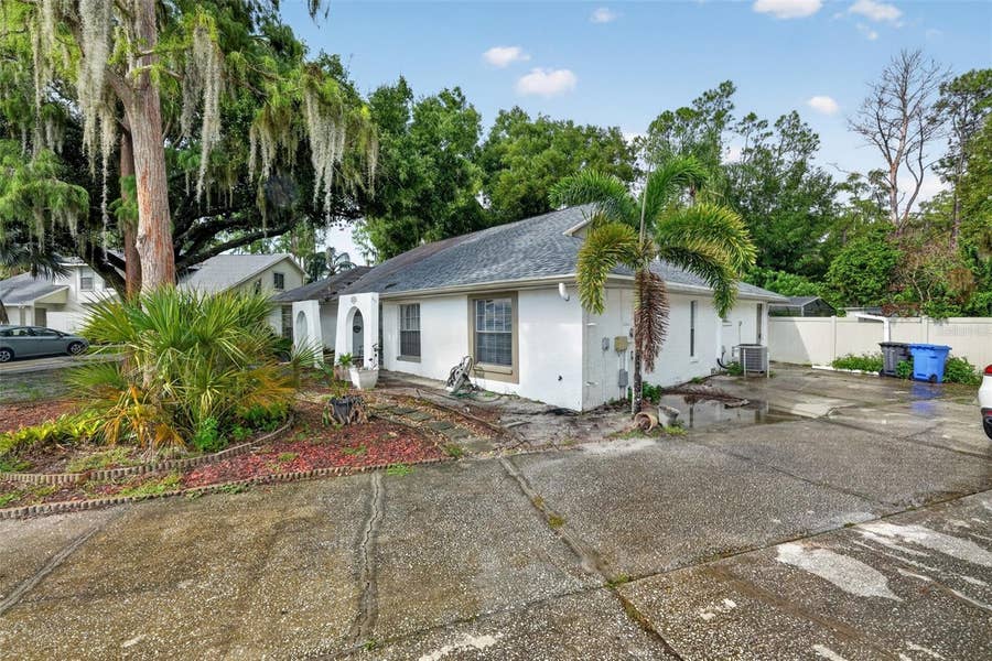Property photo for 3205 LAUREL DALE DRIVE, Tampa, FL