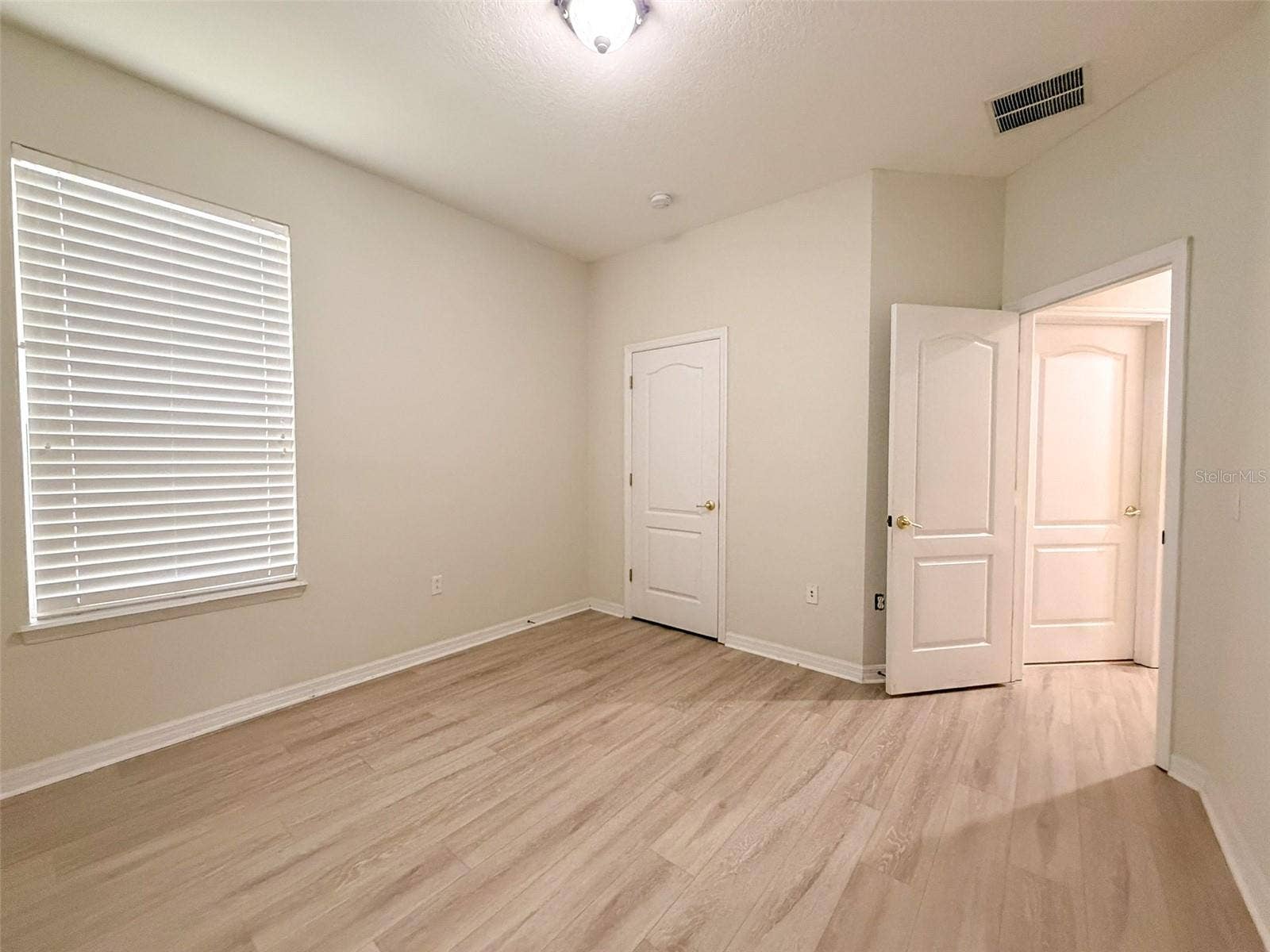 12947 RUNSWICK AVENUE, Windermere, FL 34786 12947 RUNSWICK AVENUE, Windermere, FL 34786