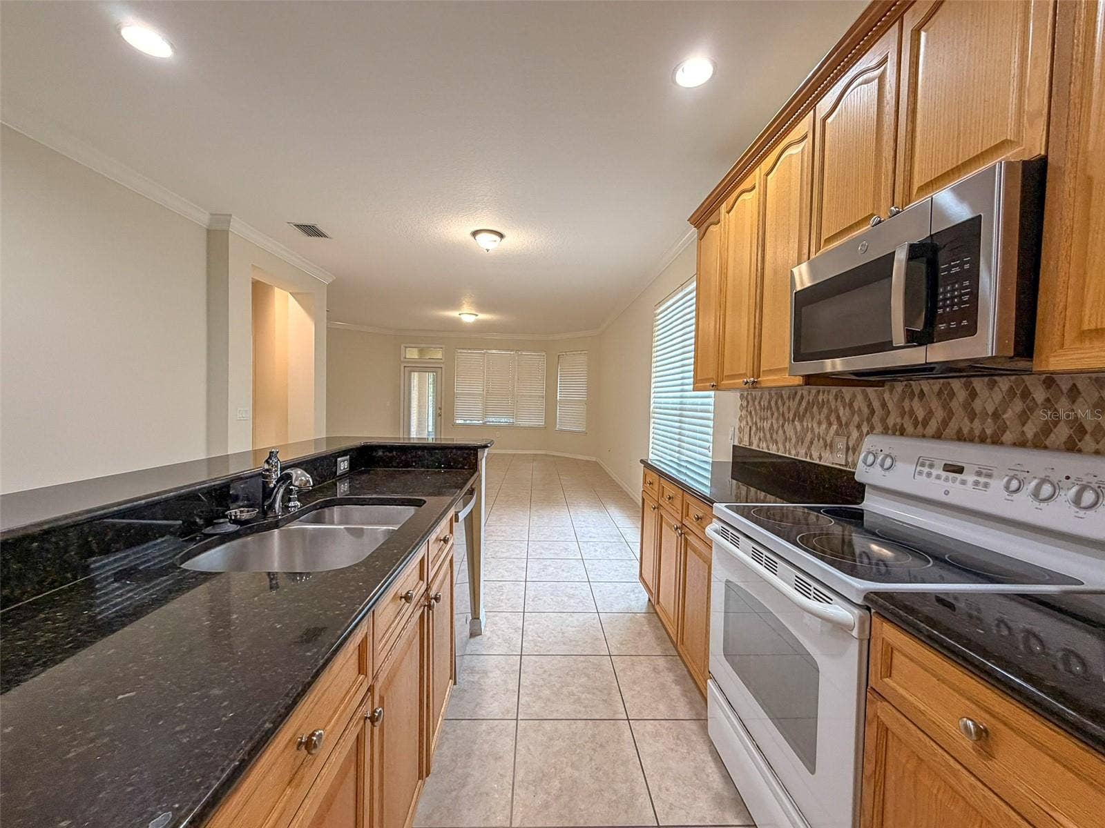 12947 RUNSWICK AVENUE, Windermere, FL 34786 12947 RUNSWICK AVENUE, Windermere, FL 34786