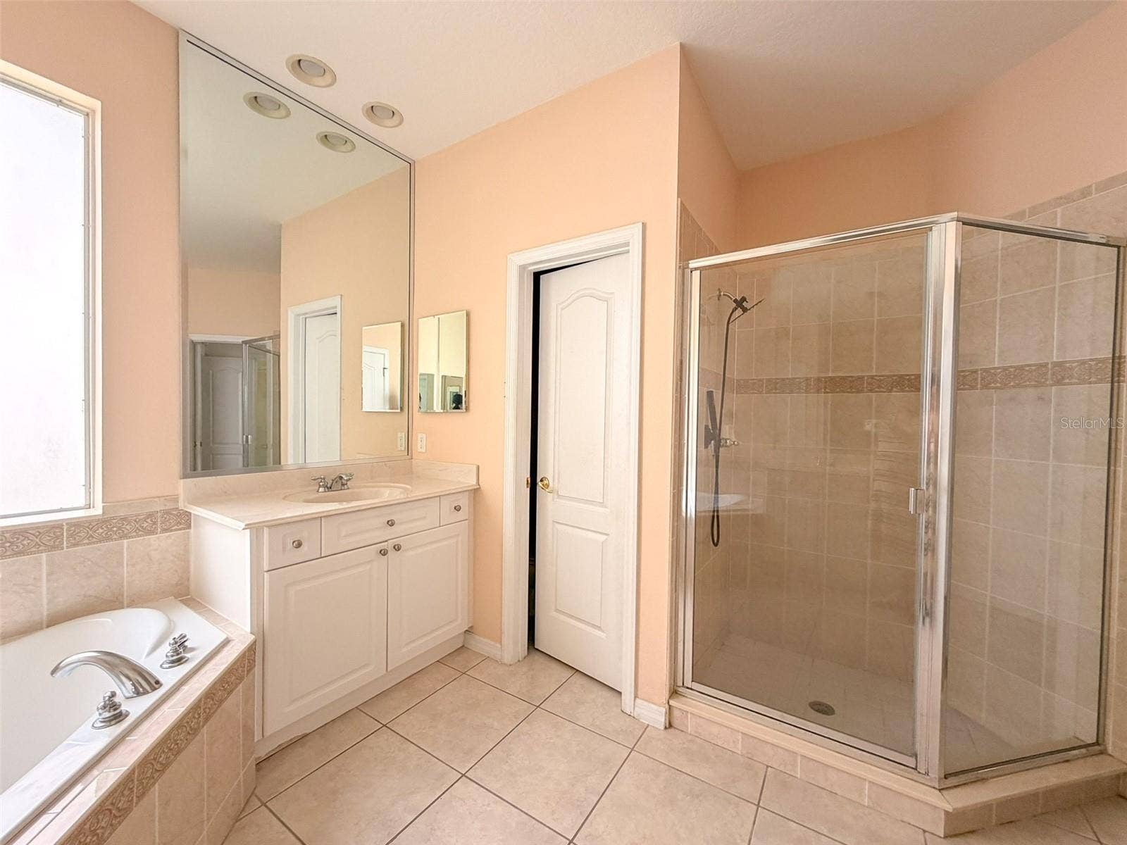 12947 RUNSWICK AVENUE, Windermere, FL 34786 12947 RUNSWICK AVENUE, Windermere, FL 34786