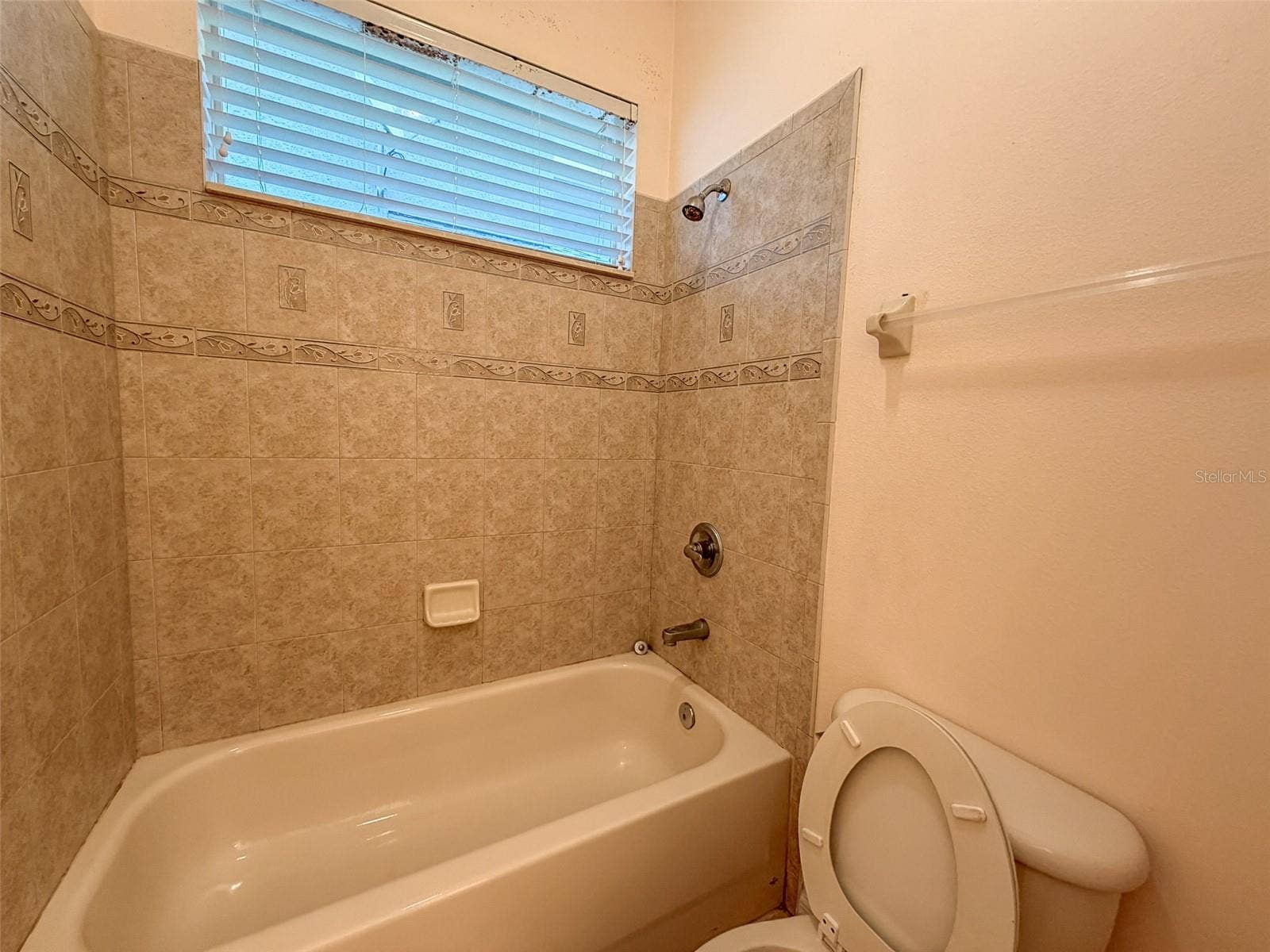12947 RUNSWICK AVENUE, Windermere, FL 34786 12947 RUNSWICK AVENUE, Windermere, FL 34786