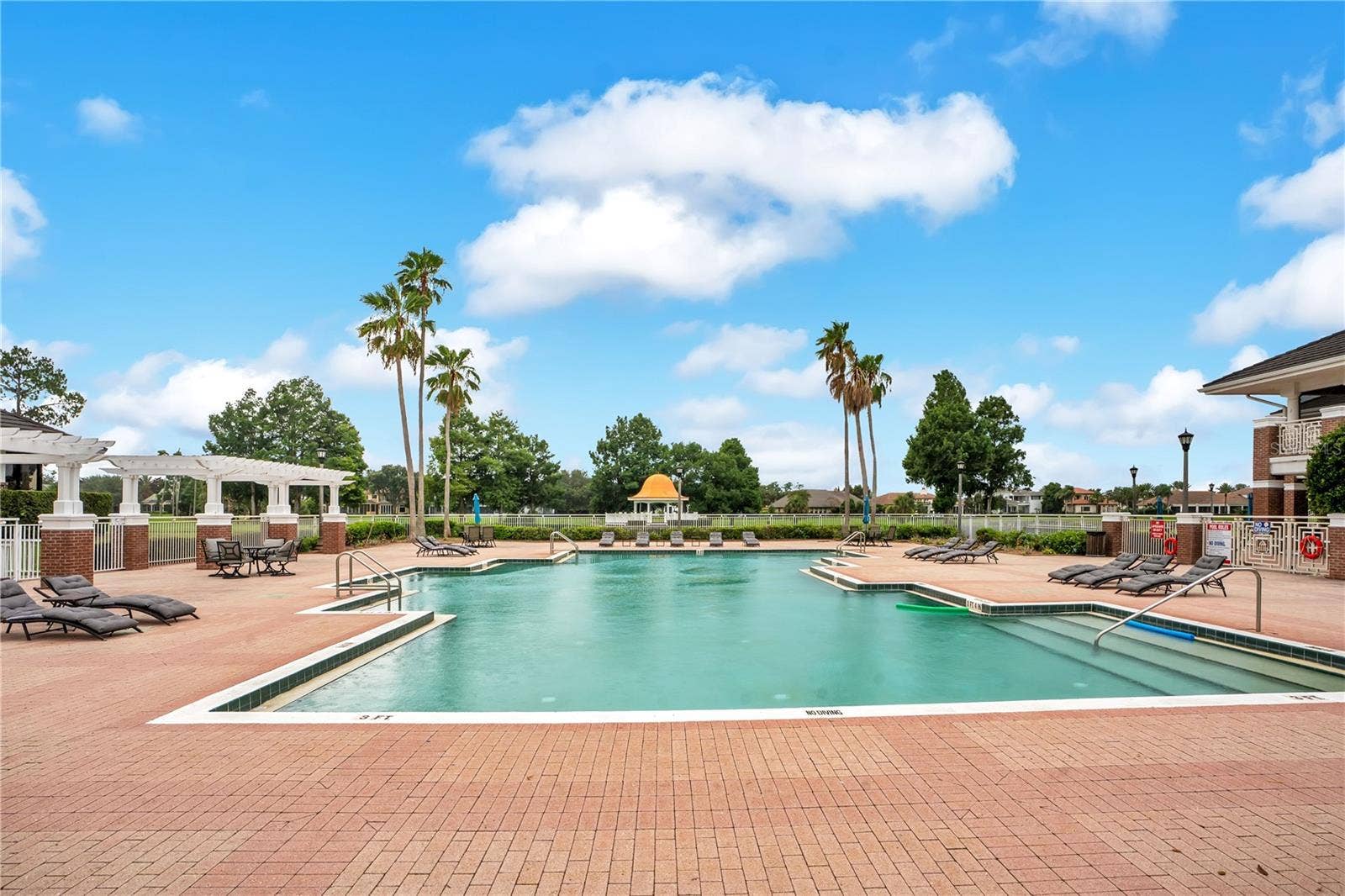 8344 BOWDEN WAY, Windermere, FL 34786 8344 BOWDEN WAY, Windermere, FL 34786