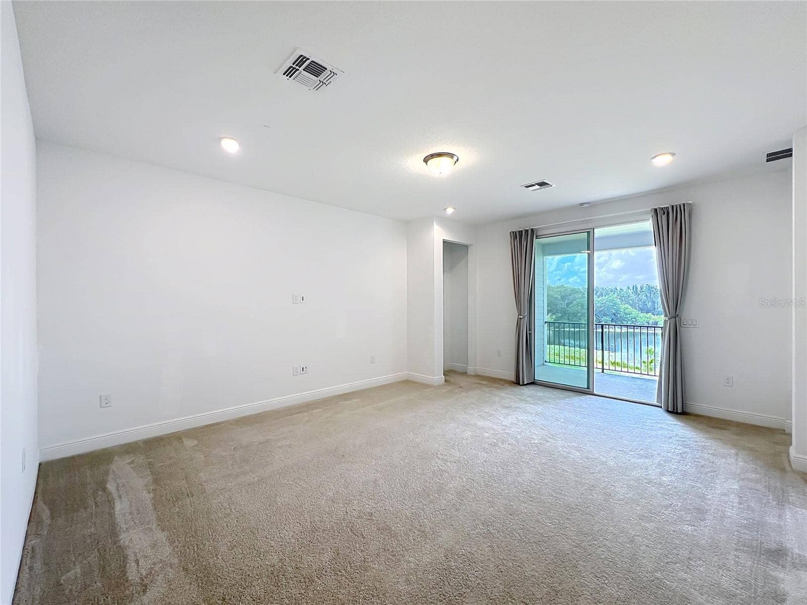 7398 ALPINE BUTTERFLY LN, Orlando, FL 32819 7398 ALPINE BUTTERFLY LN, Orlando, FL 32819